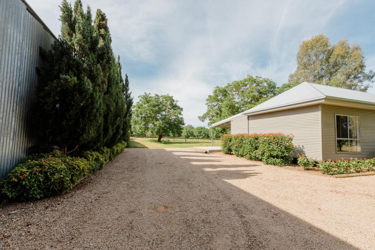 Walnut Tree Cottages Whorouly Exterior foto